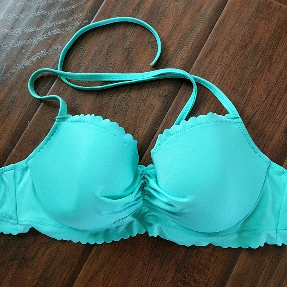 Bikini top